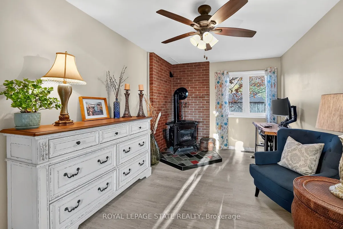 152 Ridge Road, ON L3M 4E7