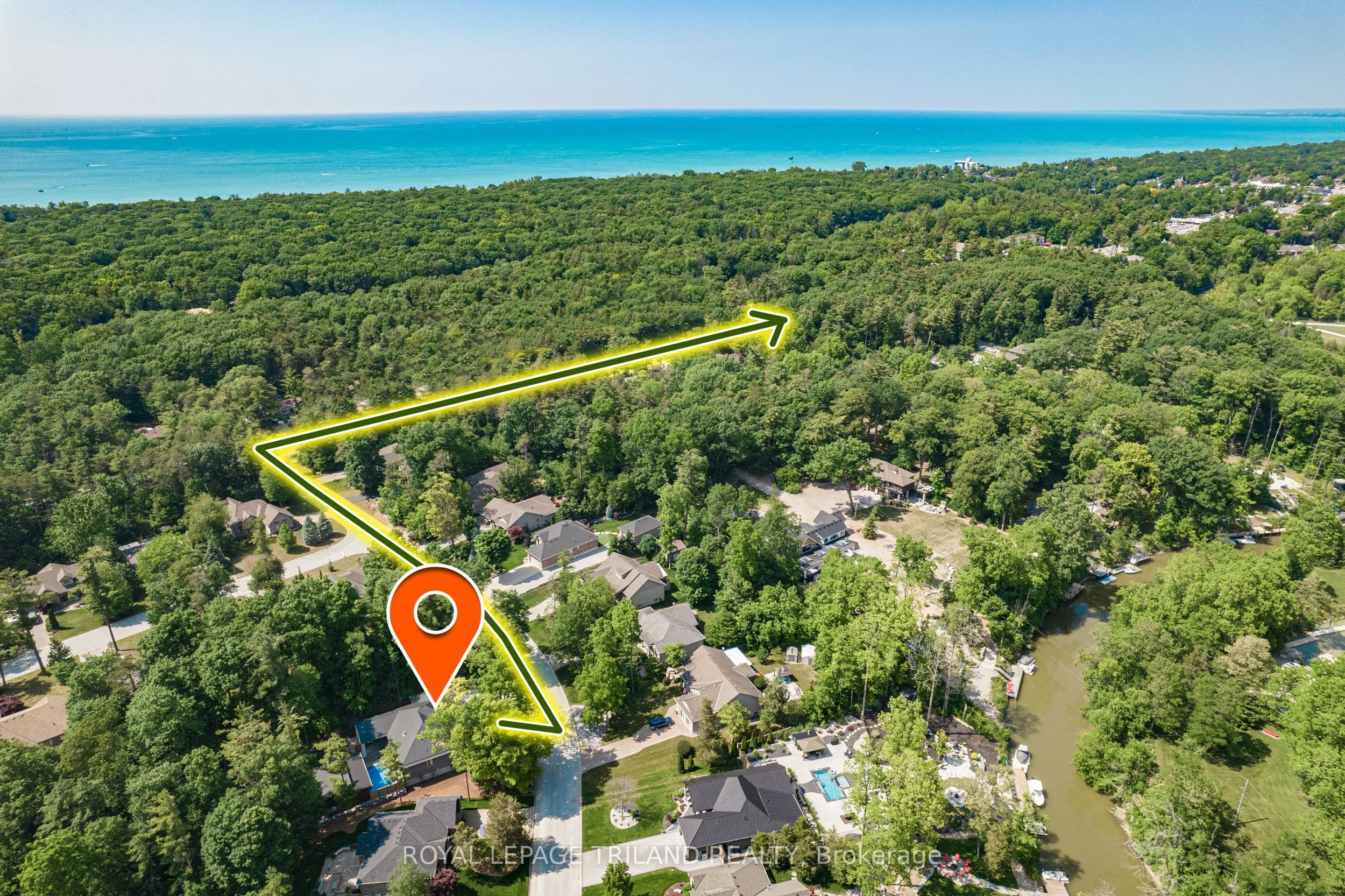 Detached kitchen at 10175 MERRYWOOD Drive Lambton Shores