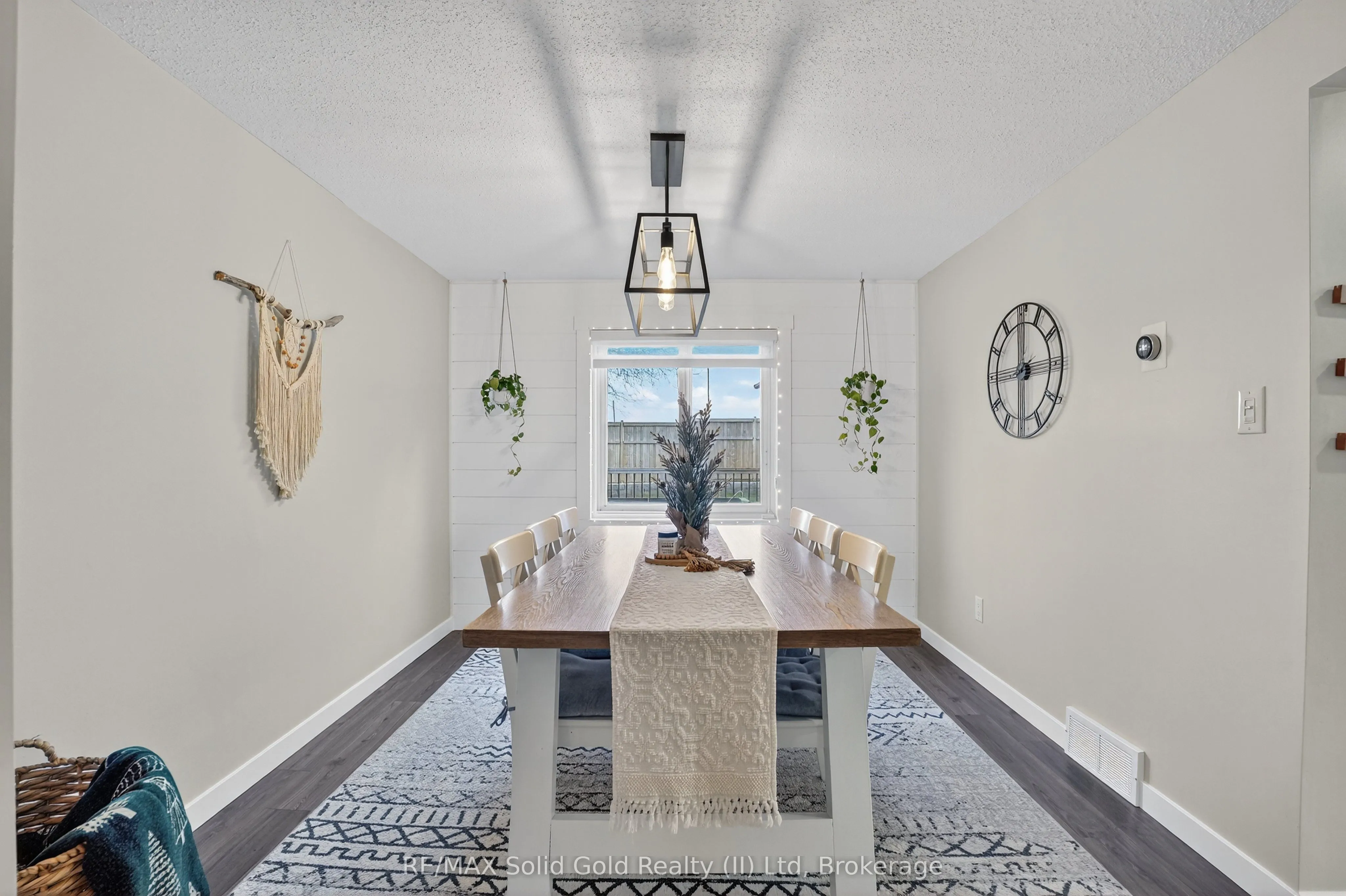 23 Rushbrook Drive, ON N2E 3C1