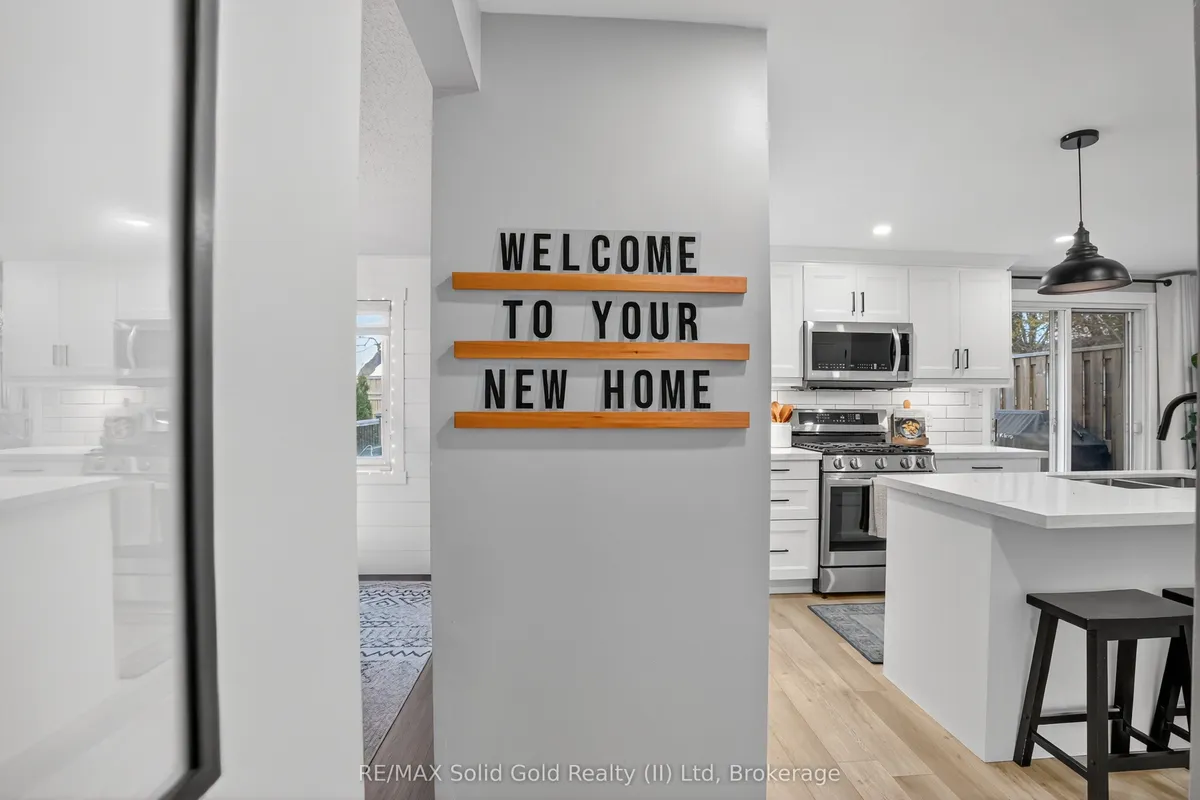 23 Rushbrook Drive, ON N2E 3C1