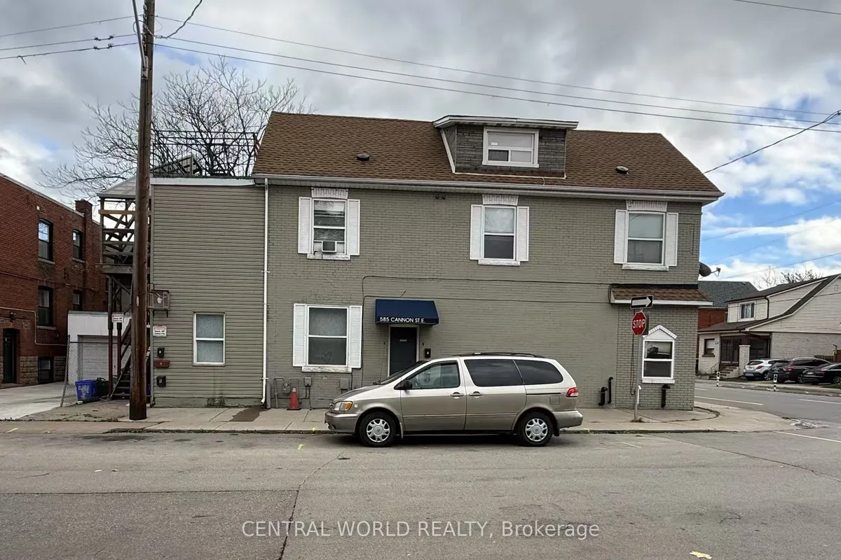 585 Cannon Street, ON L8L 2G6