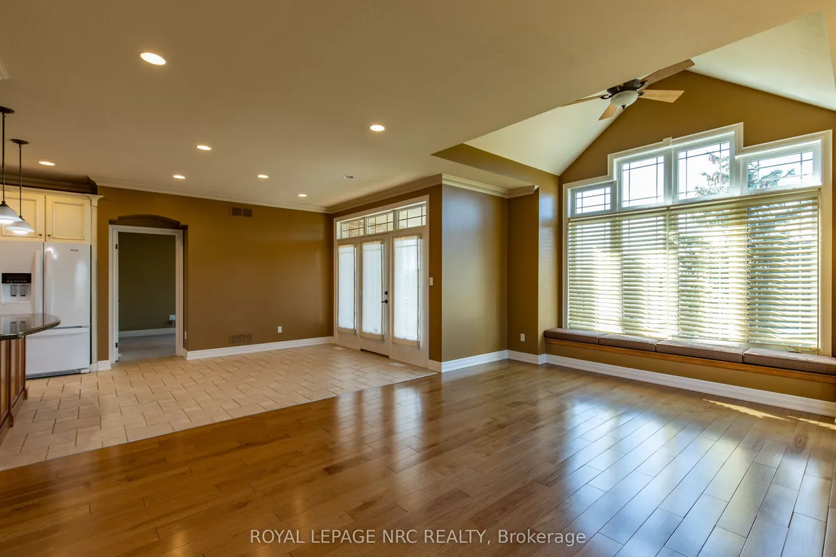 6 Muirfield Trail, ON L3B 6G7