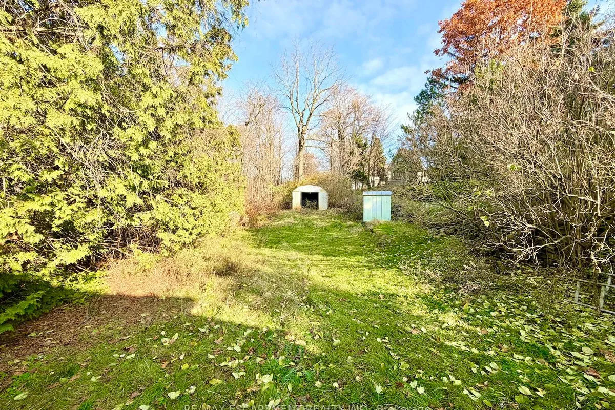 96 Ridge Road, ON L3M 4E7