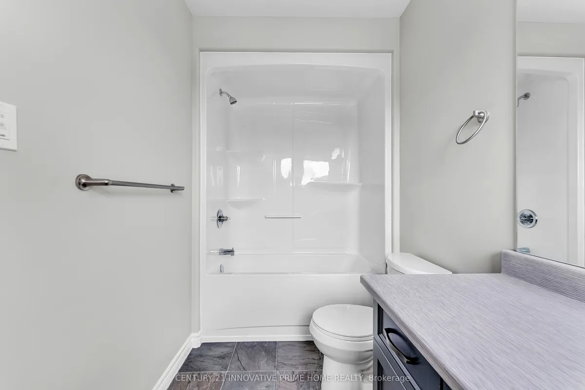 14 Ledgerock Court, ON K8R 1G3