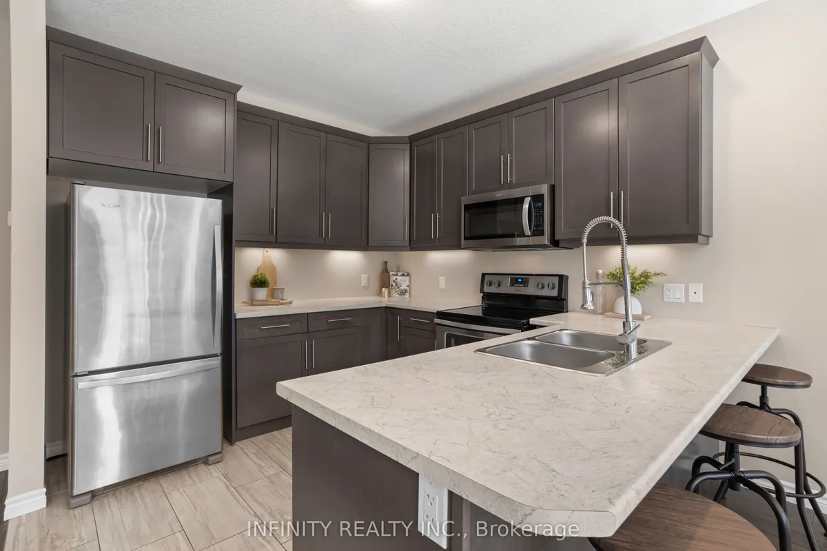 2018 Clayridge Way, ON N6G 0V3