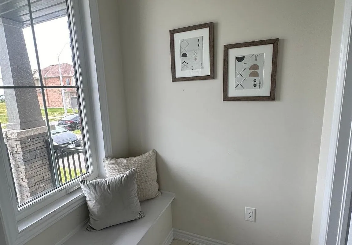 121 Explorer Way, ON L2E 6S4