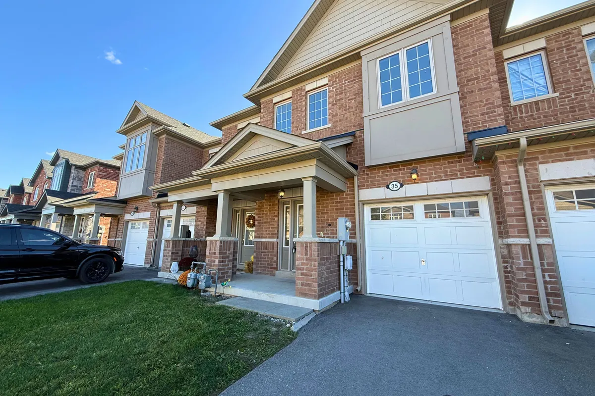 35 Sparkle Drive, ON L2V 0H2