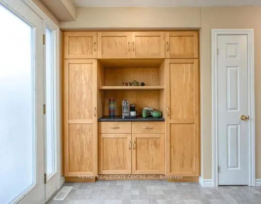 549 Victoria Road, ON N1E 7M3