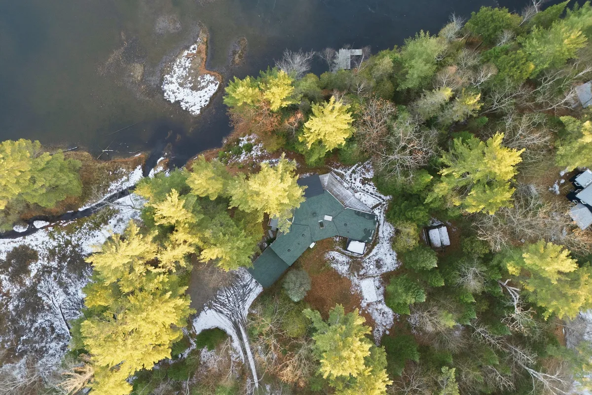 1077 Fairy Falls Road, ON P0B 1A0