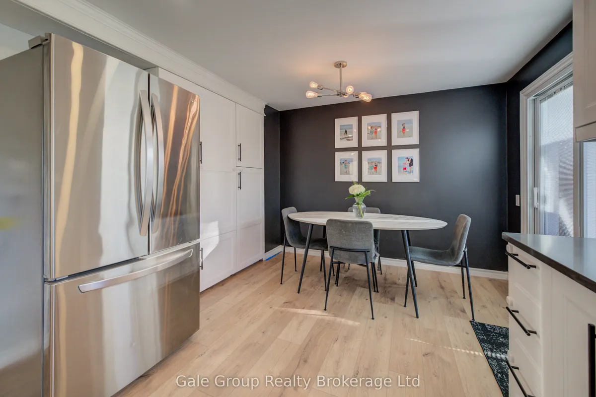 1012A VANIER Avenue, ON N4S 4K4