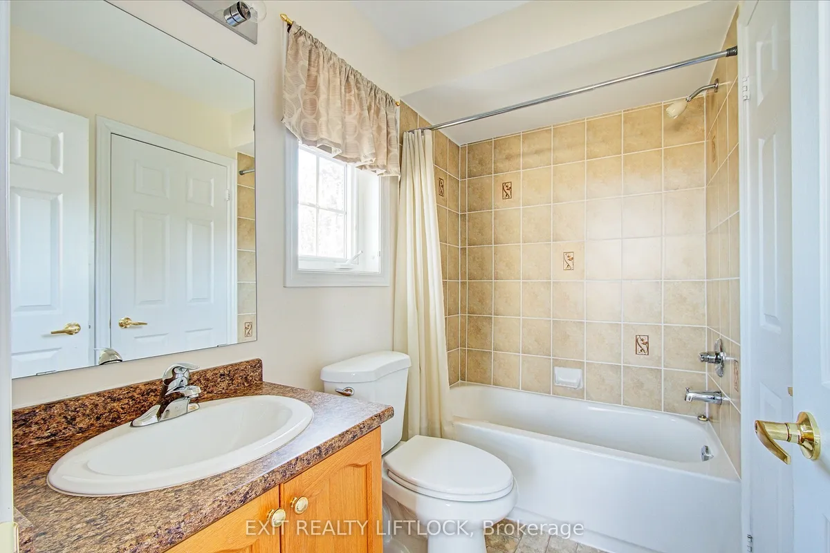 569 Garbutt Terrace, ON K9H 7S9