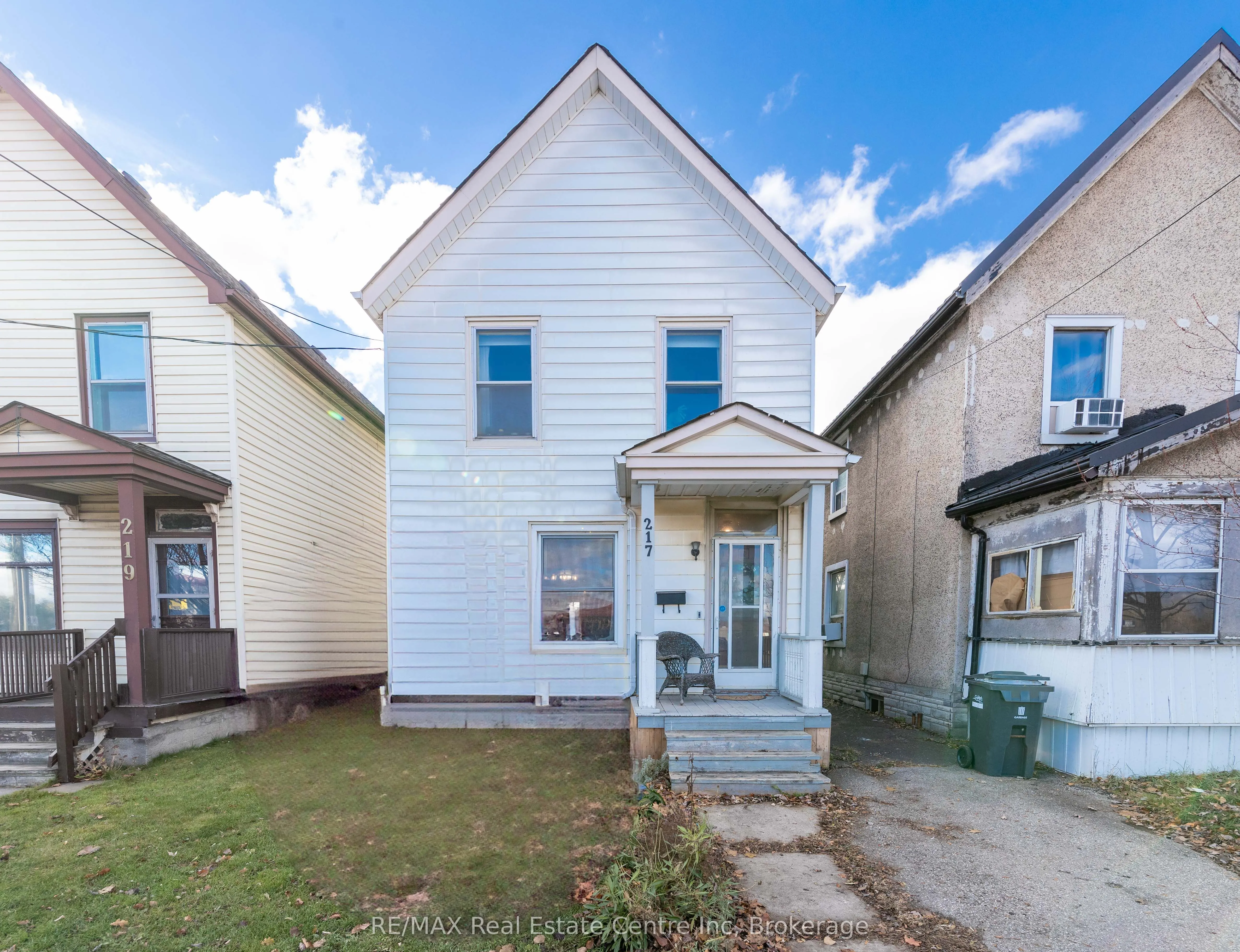 217 Victoria Road, ON N1E 5P9