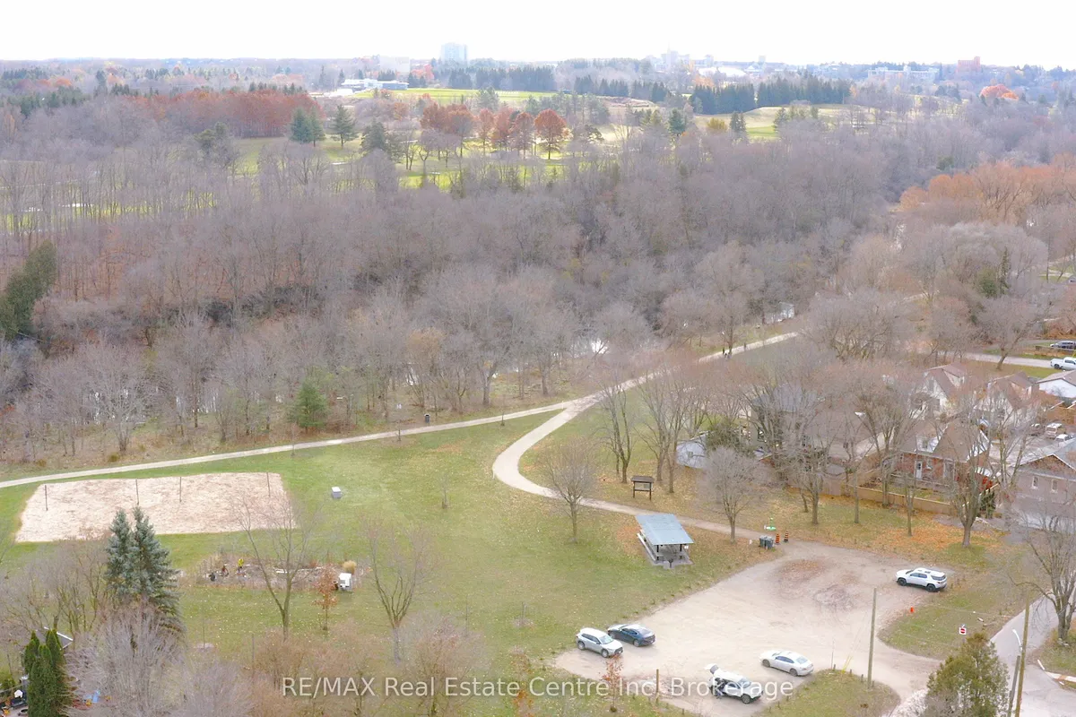 217 Victoria Road, ON N1E 5P9