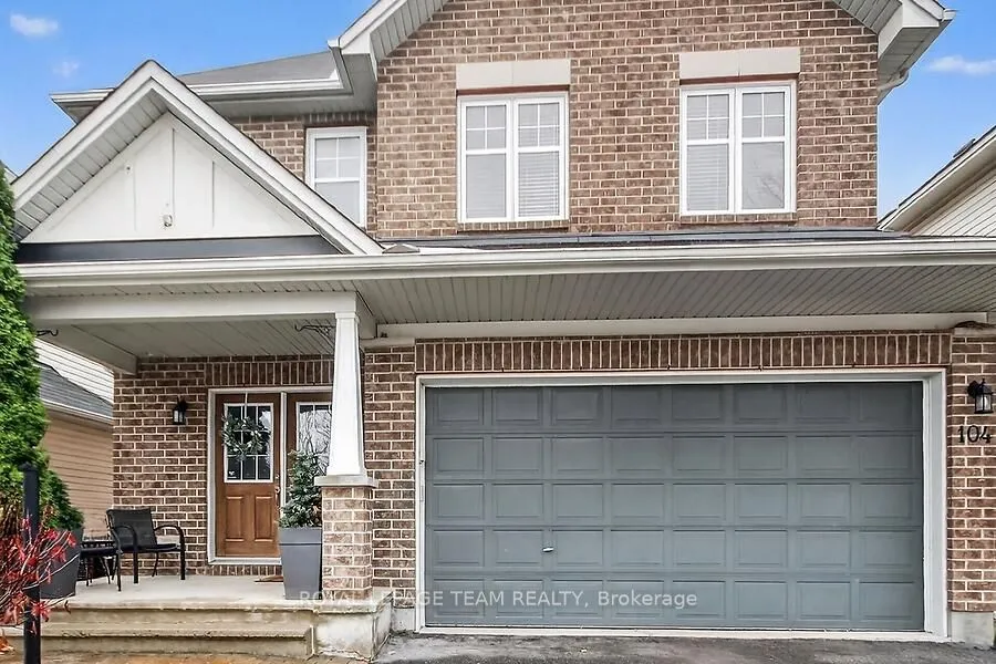 104 Versilia Drive, ON K2G 7E4