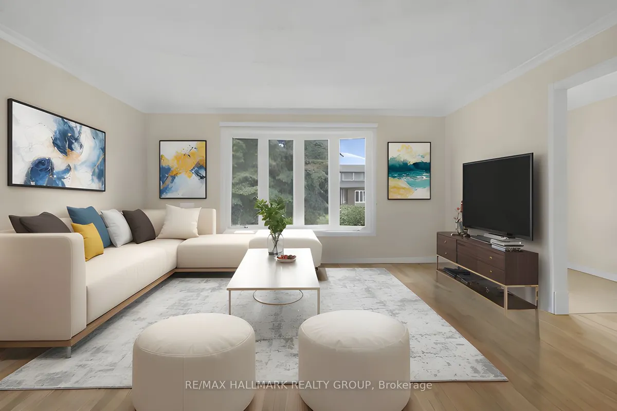 30 Brodeur Crescent, ON K2L 1Z3