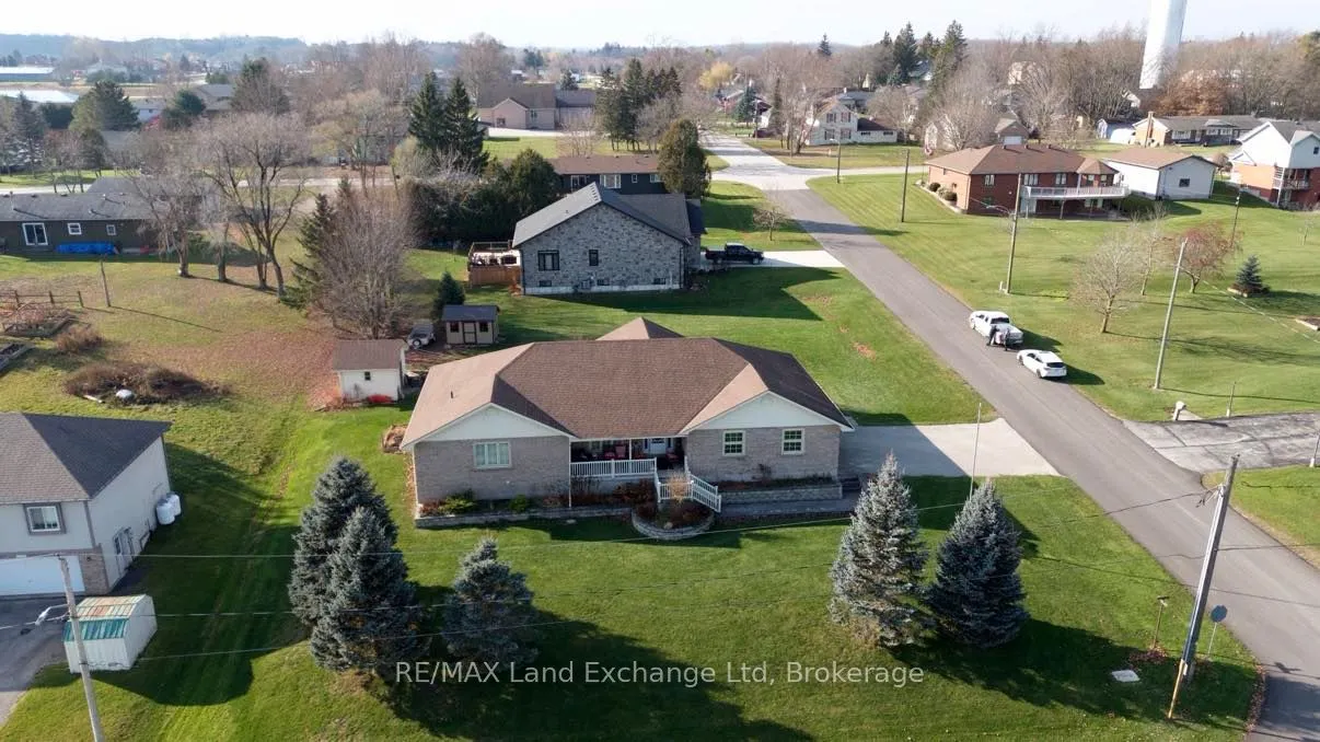 122 James Street, ON N0G 2N0