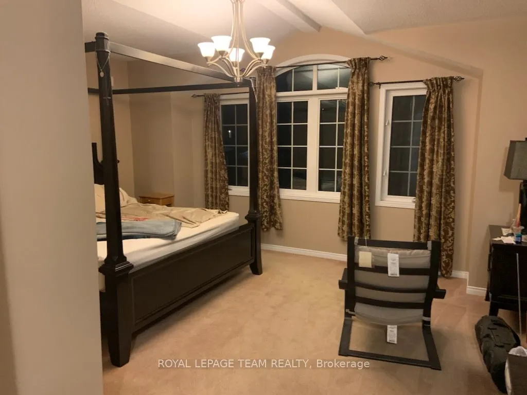 Detached living room at 115 Macara Crescent Kanata