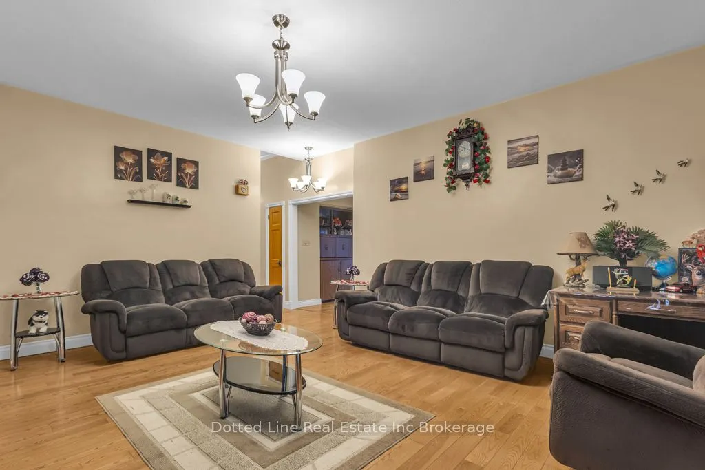 9294 Old Chapel Street, ON N0J 1Y0