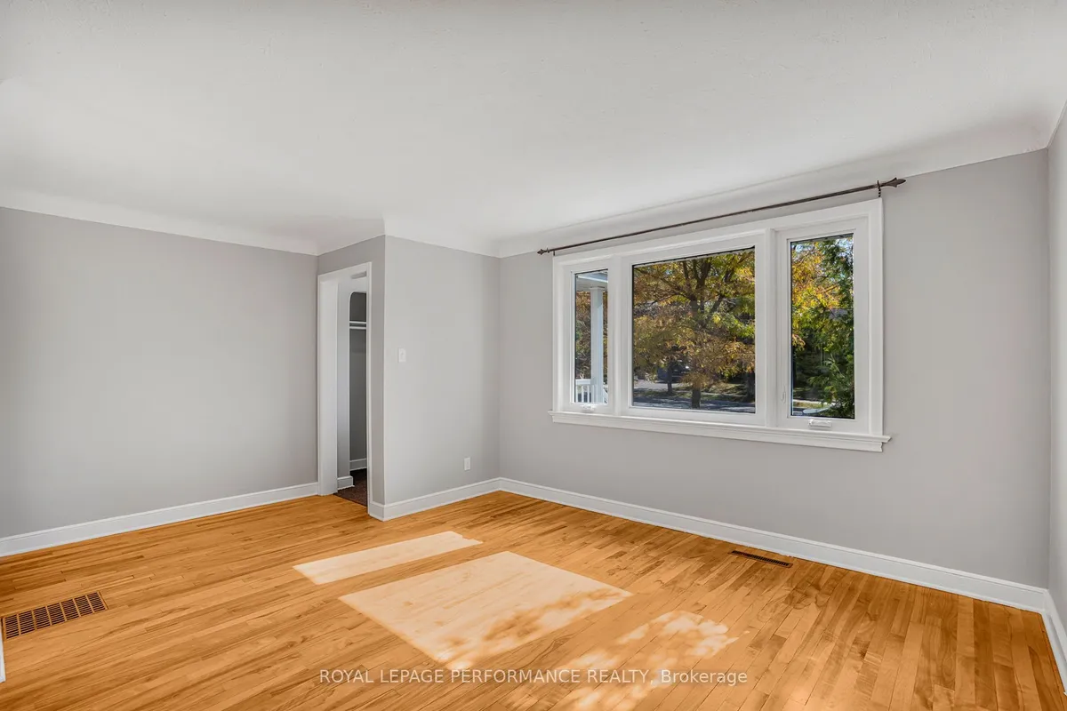 1315 Kilborn Avenue, ON K1H 6L2