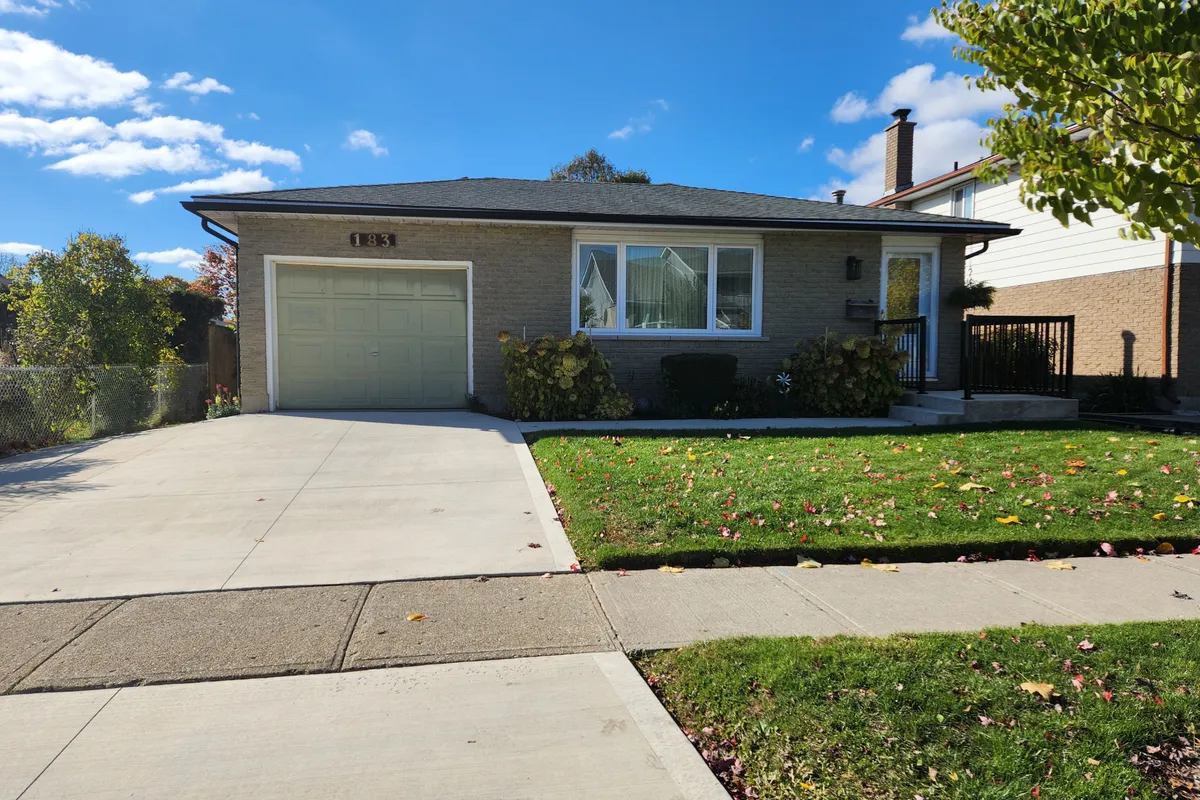 183 Diefenbaker Drive, ON N4S 8K1