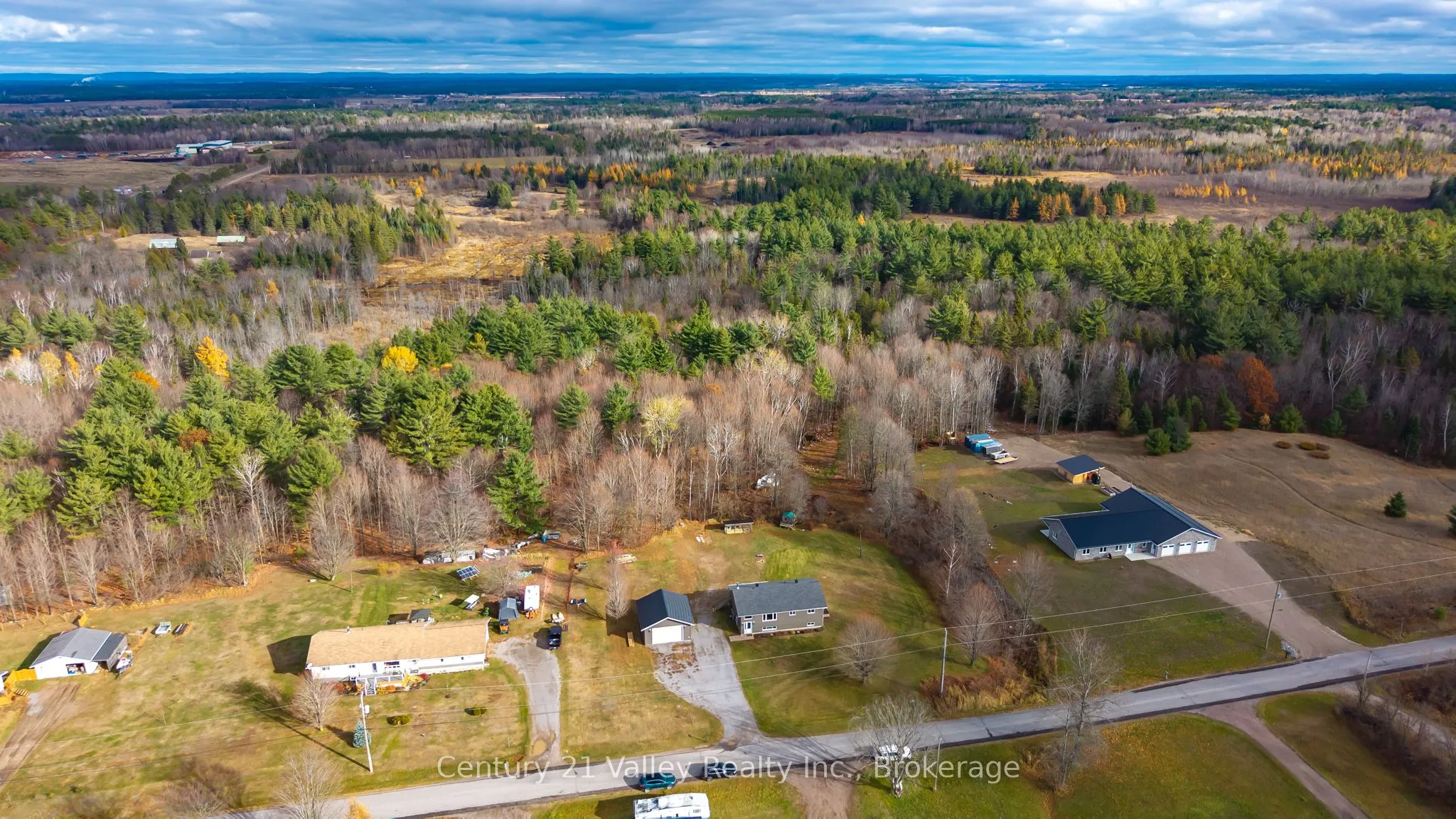 1776 Lemke Road, ON K8A 6W5