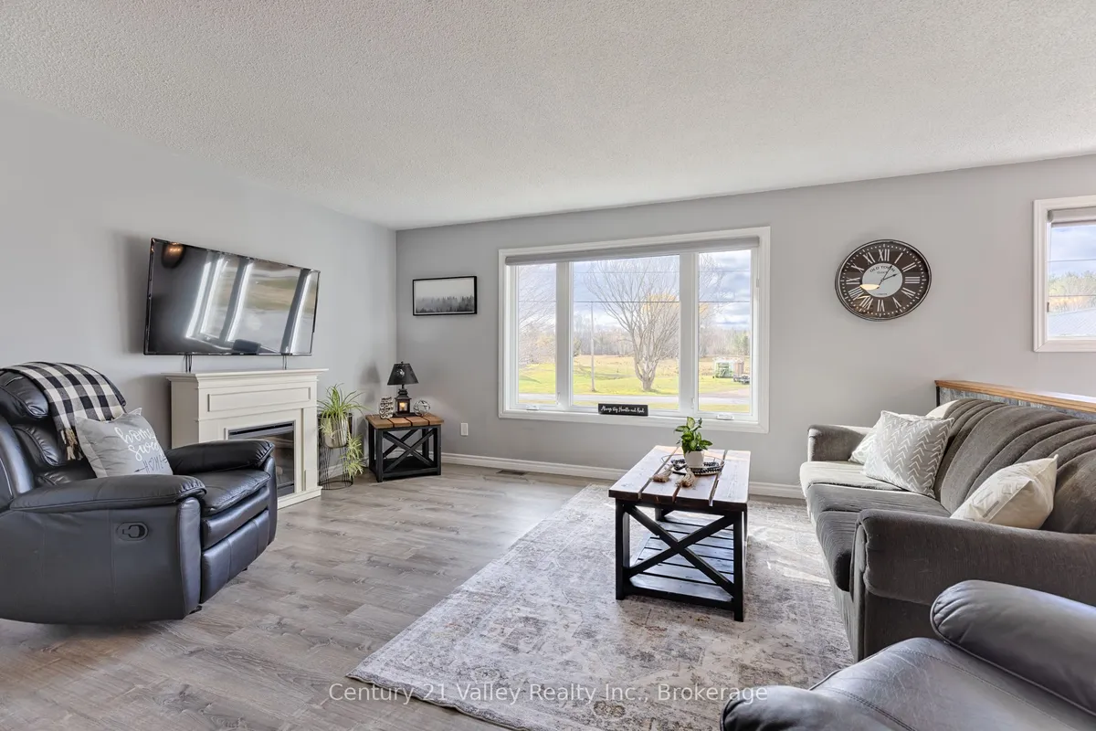 1776 Lemke Road, ON K8A 6W5