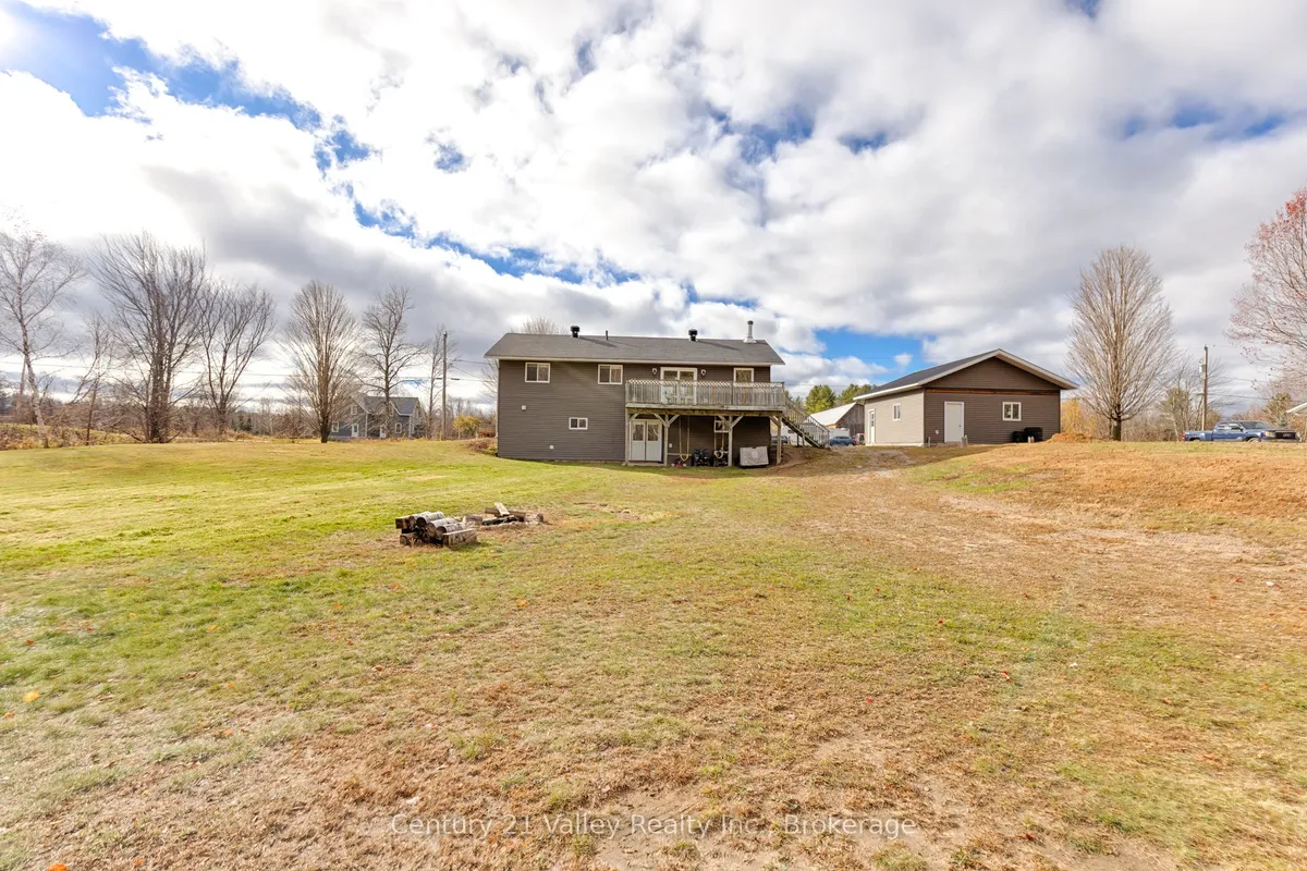 1776 Lemke Road, ON K8A 6W5