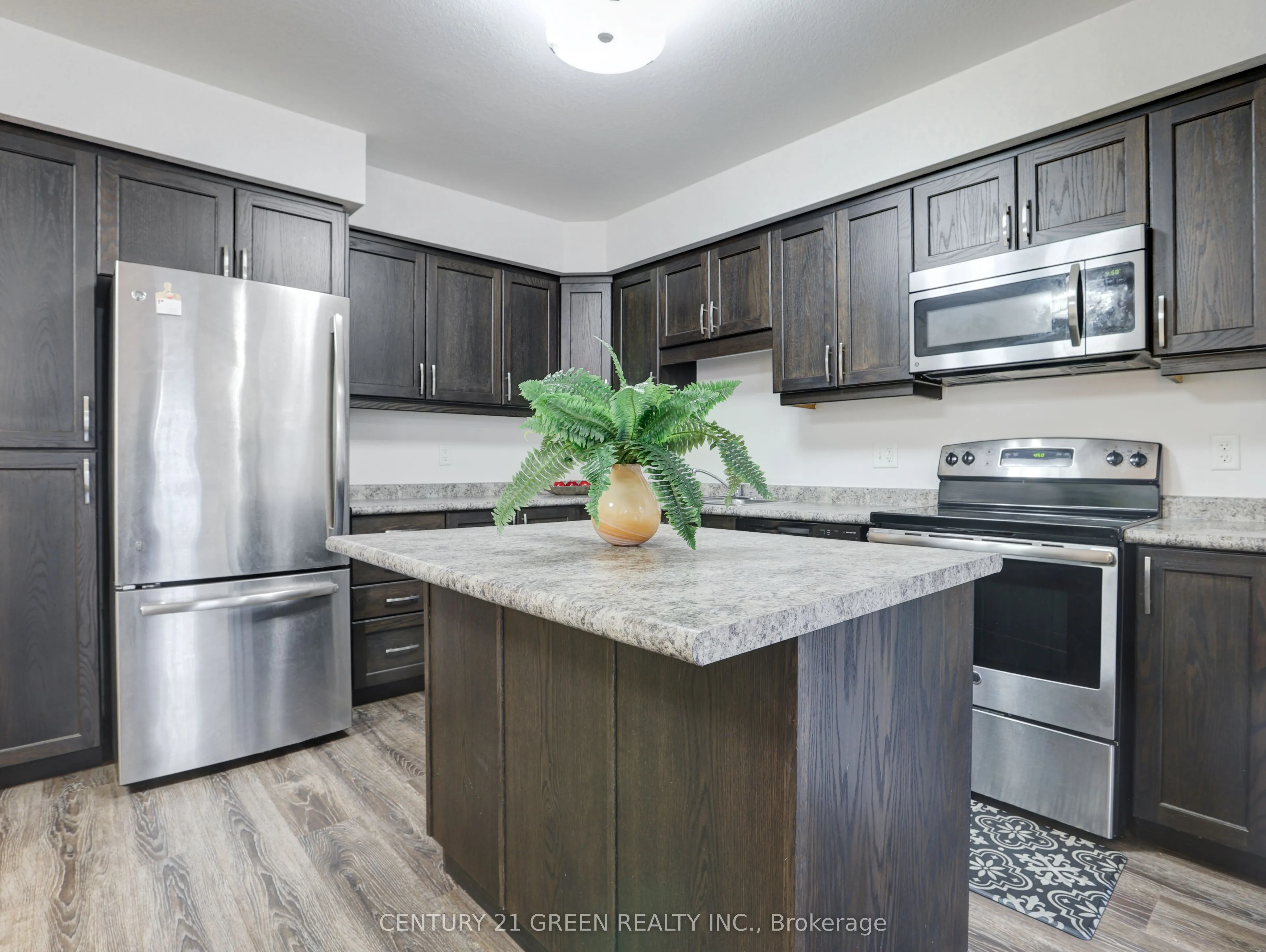 Condo Townhouse living room at 1989 Ottawa Street Kitchener