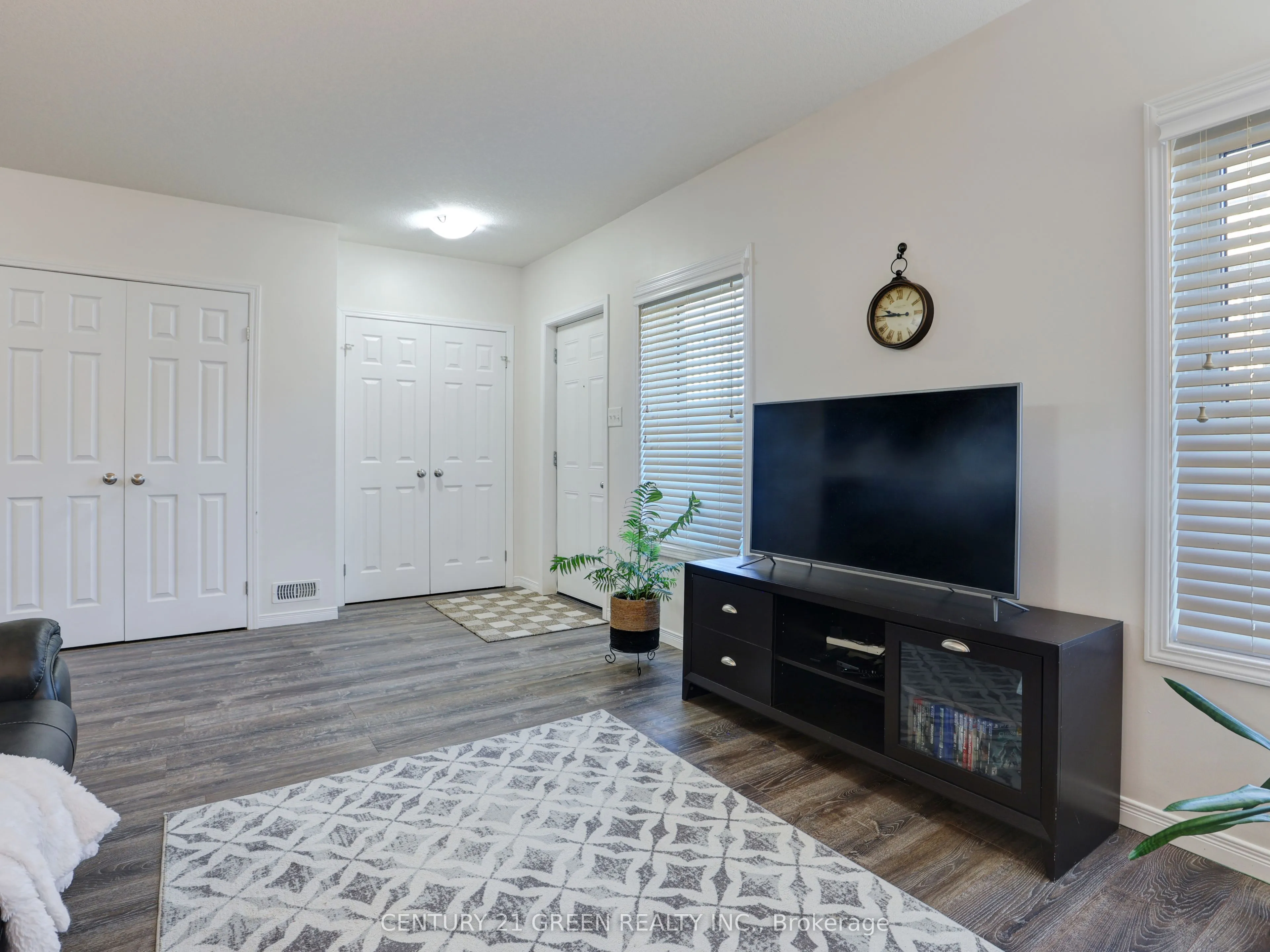 Condo Townhouse interior view at 1989 Ottawa Street Kitchener