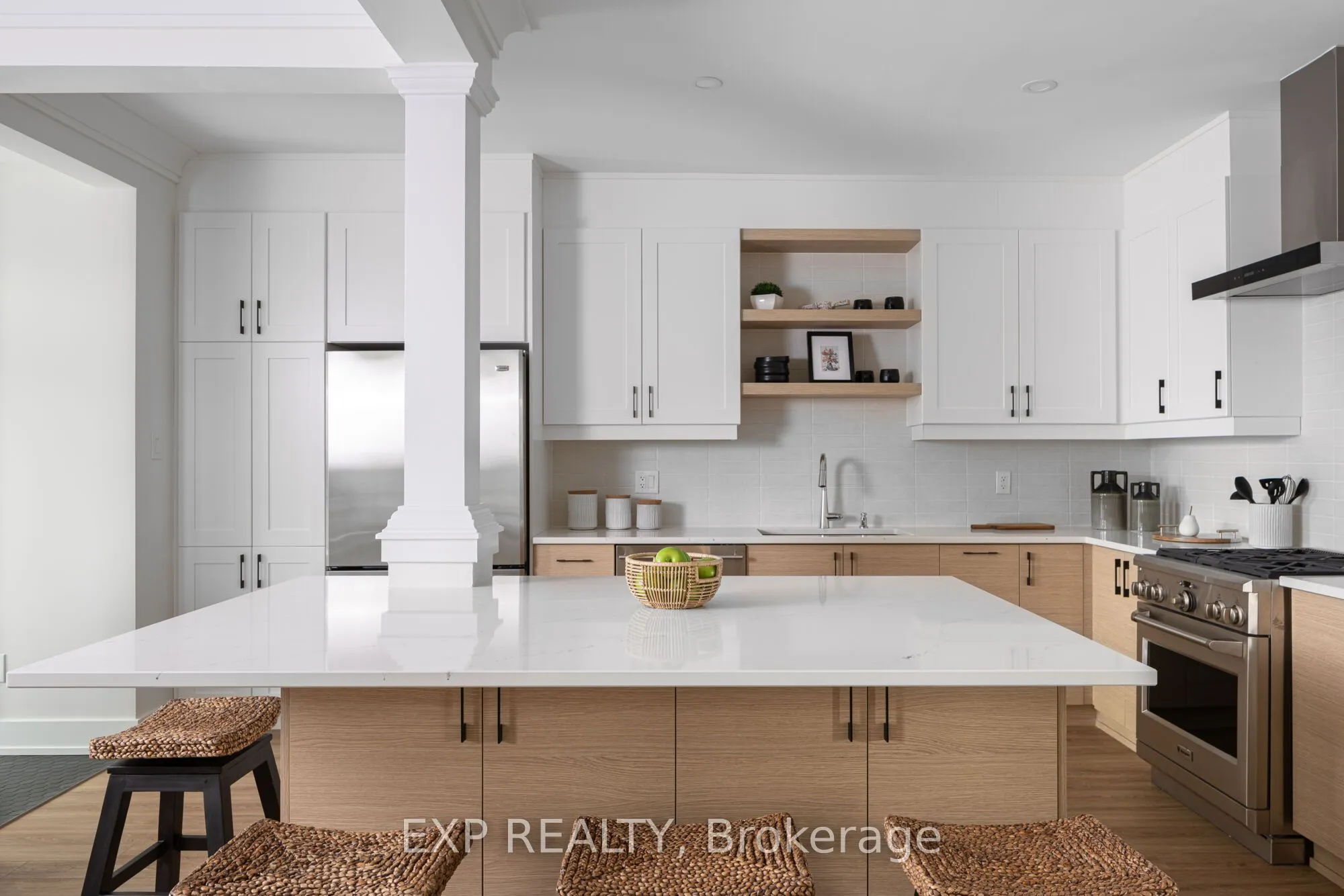 Detached kitchen at 2500 Half Moon Bay Road Barrhaven