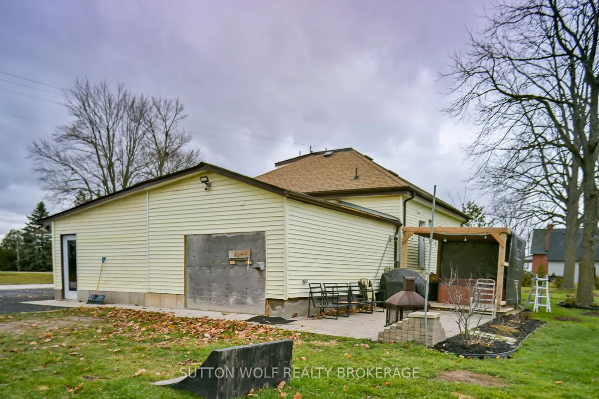 1748 Mckenzie Street, ON N0M 2B0