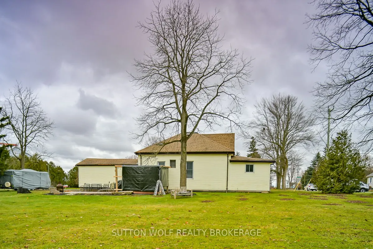 1748 Mckenzie Street, ON N0M 2B0