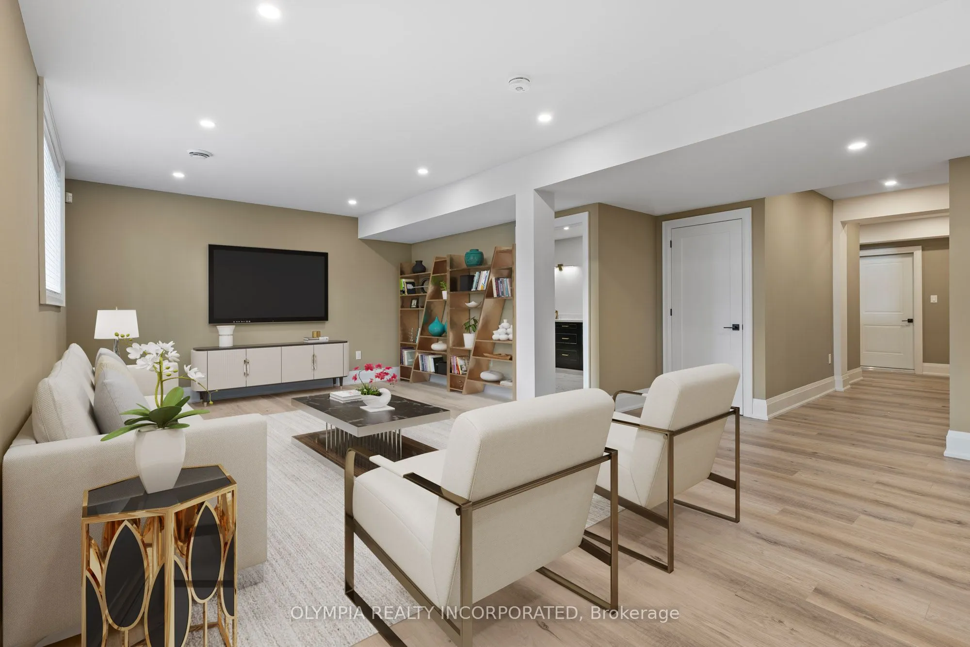 Detached living room at 2899 Townline Road Fort Erie