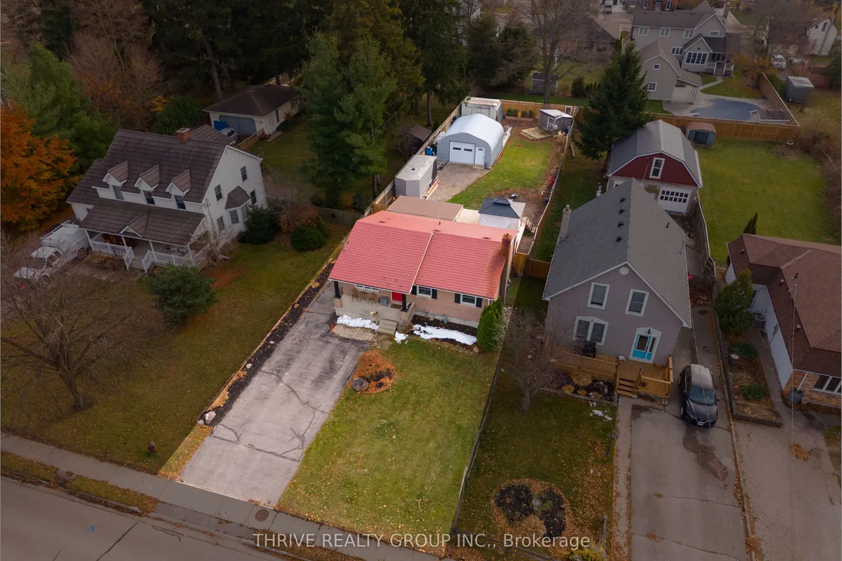 42 South Street, ON N5H 1R1