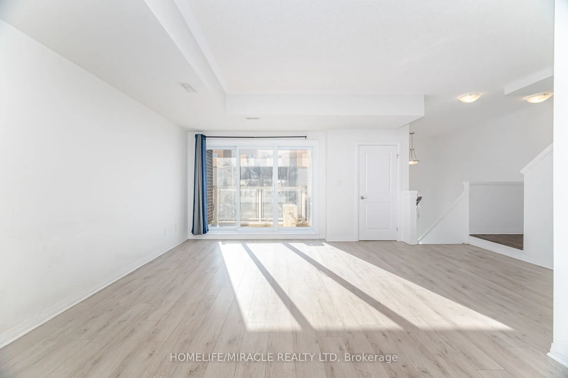Condo Townhouse kitchen at 15 Visionary Avenue Kitchener