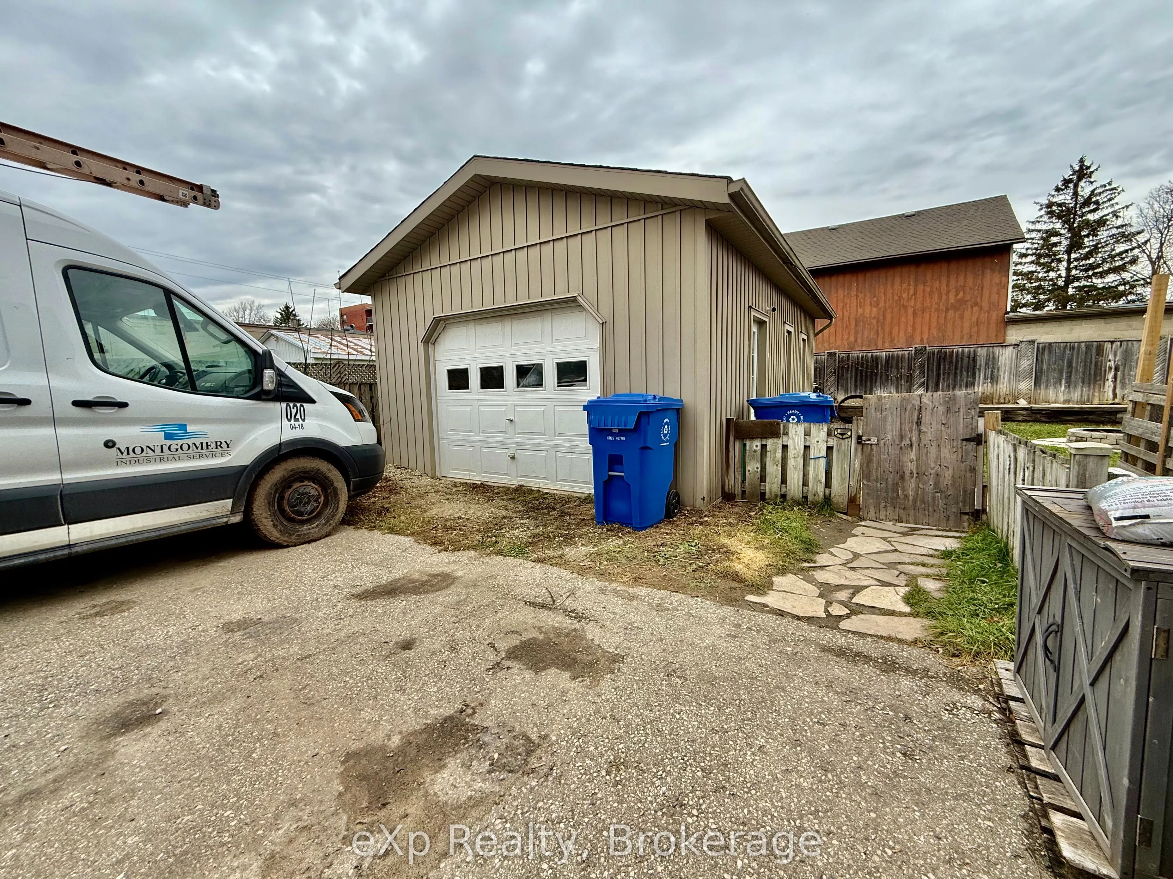 Detached interior view at 388 11TH Street Hanover