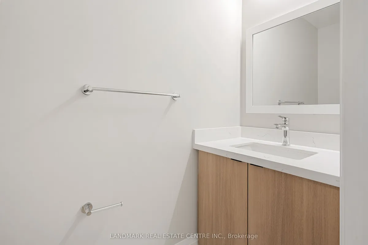 Detached kitchen at 9 Bounty Avenue Thorold