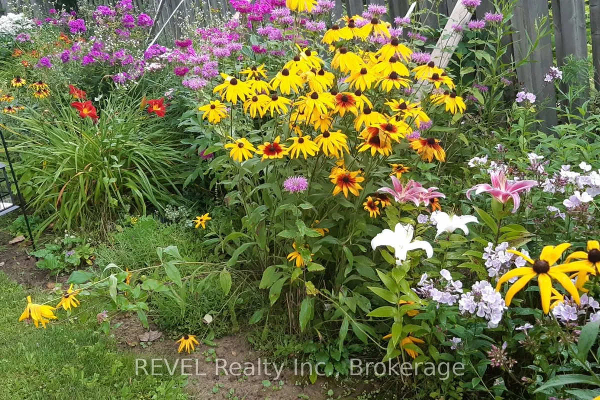 1156 Vera Street, ON P3N 1M6