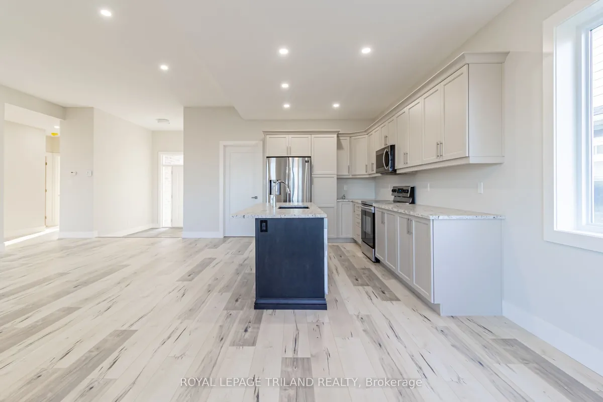 Detached 3 bedroom 2 bathroom at 26 Tattersall Lane in Lambton Shores - MLS# X12588282