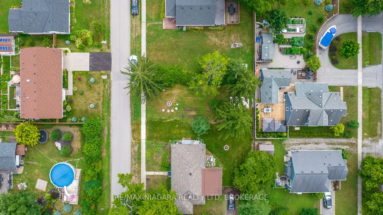 Vacant Land living room at 0 WESTWOOD Avenue Fort Erie