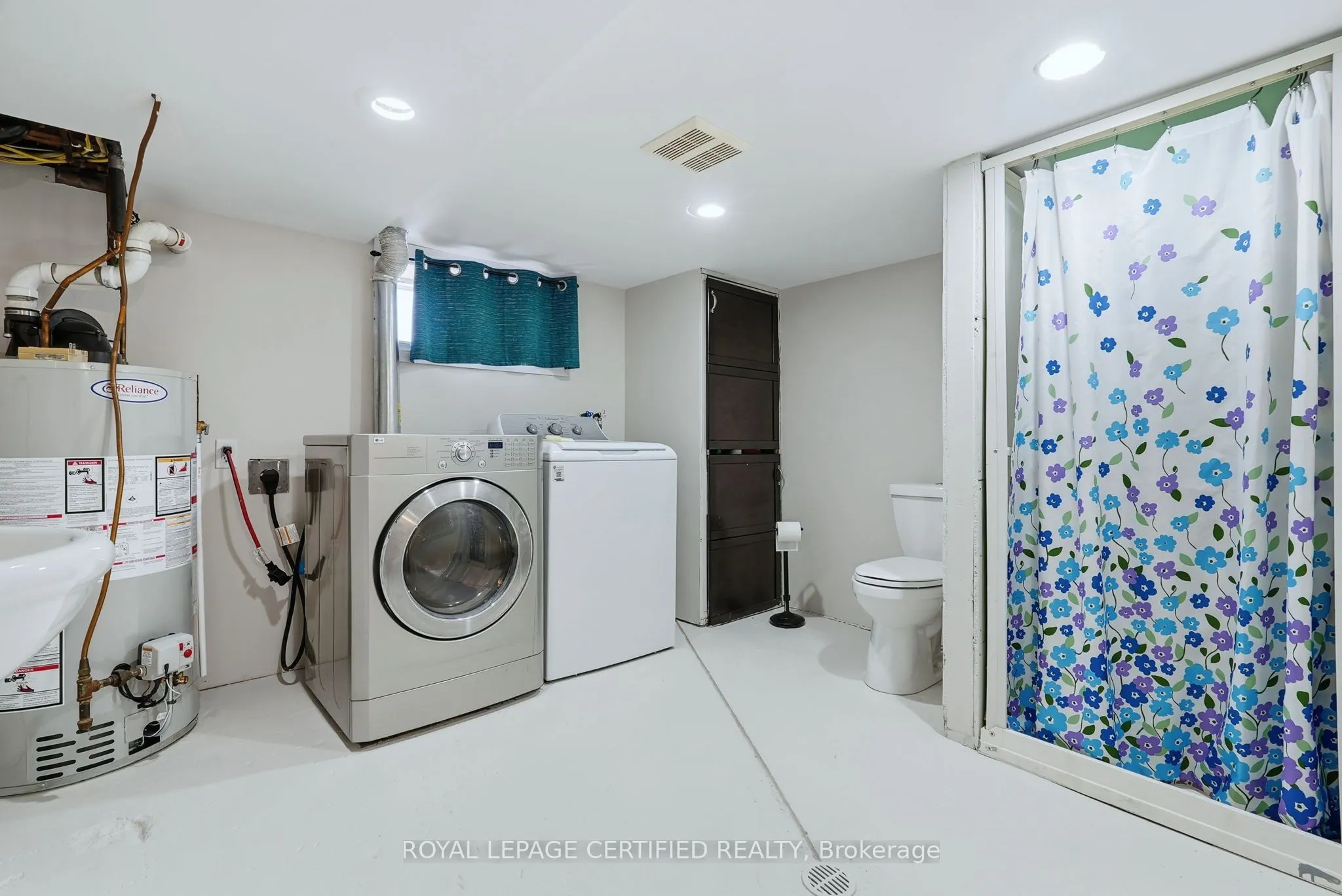 Detached interior view at 883 7th Avenue Hanover