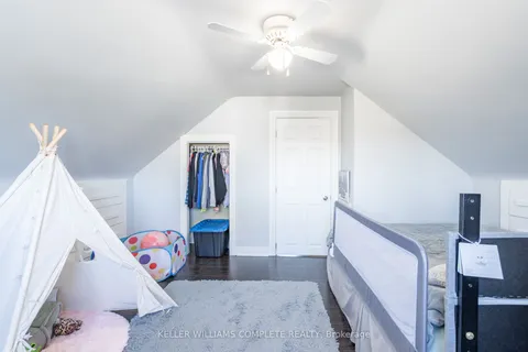 543 Britannia Avenue, Hamilton, ON L8H 1Z9