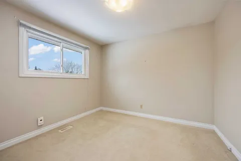 258 Bicknell Crescent, Kingston, ON K7M 4T6