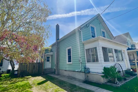9 Ontario Street, Prince Edward County, ON K0K 2T0