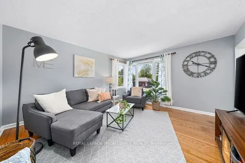 19 Coleman Drive, Quinte West, ON K8V 3A5