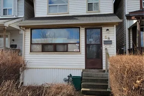 68 Mars Avenue, Hamilton, ON L8L 3V9