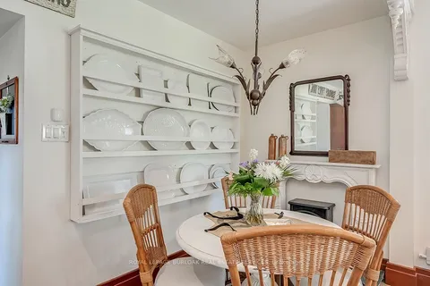 548 Campbellville Rd, Hamilton, ON L0P 1B0