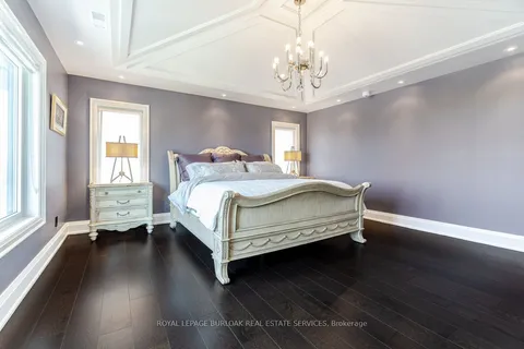49 Kenmir Avenue, Niagara-on-the-Lake, ON L0S 1J1