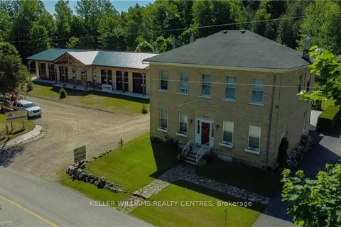 484 Carlisle Street, Saugeen Shores, ON N0H 2L0