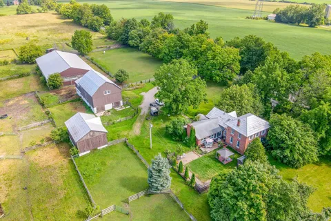 147 Beacroft Road, Kawartha Lakes, ON K0M 2C0